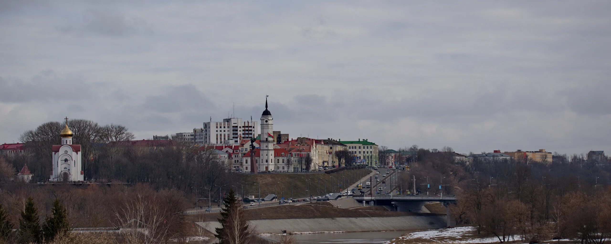 Река днепр могилев. Могилев река днепр. весенний российский пейзаж город. пейзажи могилева фото. днепр в могилеве с высоты.
