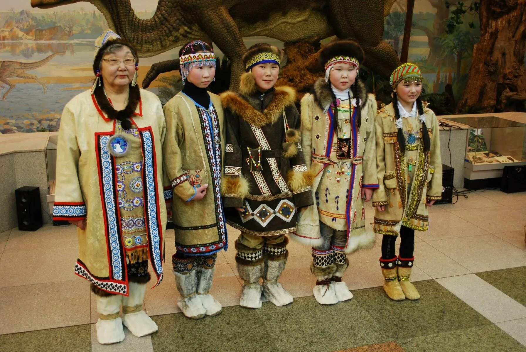 коренные народы хабаровского края нанайцы. тунгусы эвенки забайкалья. эвенский праздник хэбденек. чукчи, коряки, ительмены и алеуты. харги эвенки.