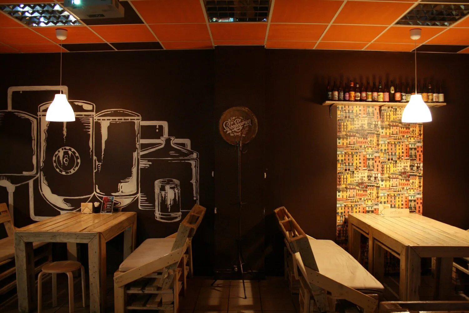 Крафтовый паб. Крафт паб. Тап рум бар. Крафтовый бар. Крафтовый паб.