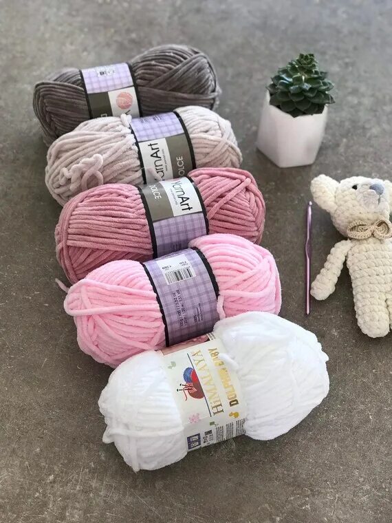 Пряжа дольче плюшевая. Пряжа softy (340, пудра). Пряжа yarnart velour палитра. Плюшевые нитки для вязания. Плюшевая пряжа москва.