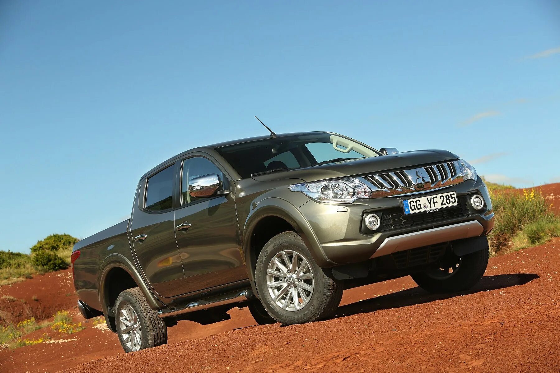 4. L200 дизельный. Mitsubishi l200 warrior. L200 дизельный. Митсубиси l200 2014.