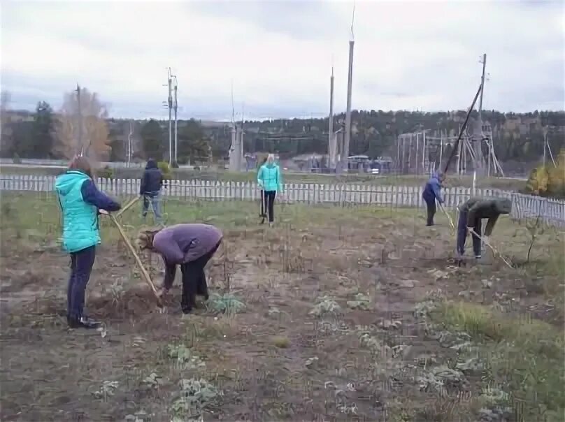 Большой труев пензенская область. Село евлашево пензенская область. Явлейка школа. Мбоу сош с татарский канадей. Явлейка школа.