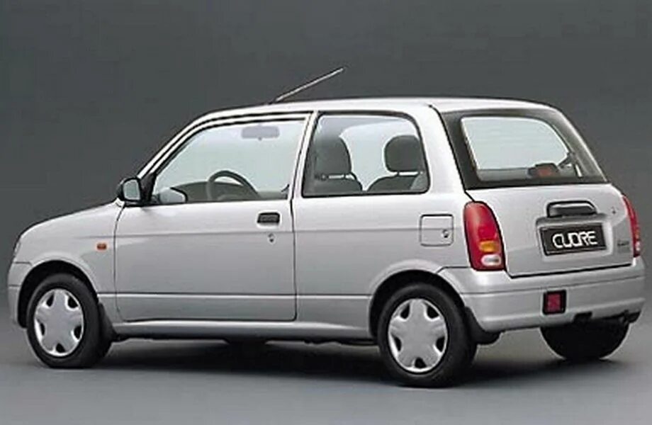 Дайхатсу Куоре l700. Daihatsu Mira l700. Daihatsu cuore 1.0 МТ, 1999,. Daihatsu cuore 0.9 МТ, 1998,. Daihatsu cuore