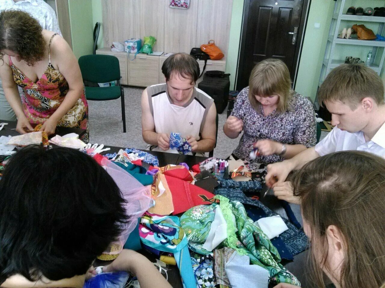 баннер психологического центра. семейный психологический центр. семейный центр. Genesis with family. баннер психологического центра.