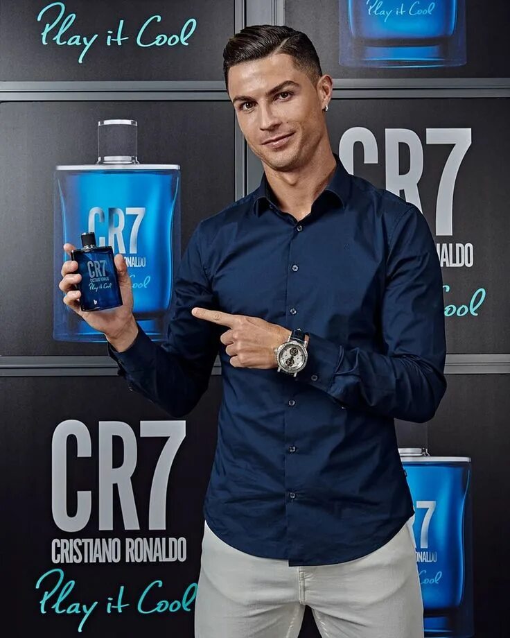 Духи криштиану роналду. Бренд Роналду cr7. Духи Криштиану Роналду cr7. Cr7 Cristiano Ronaldo духи. Криштиану Роналду 2019.