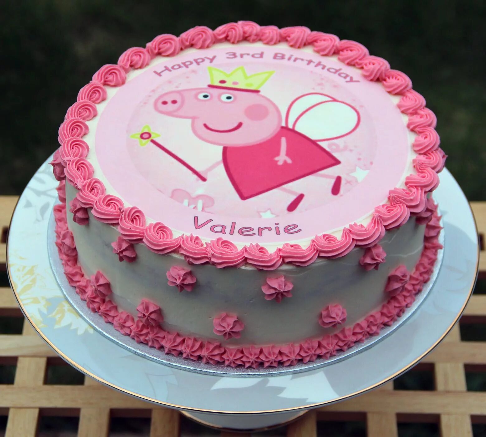 торт свинка пеппа. свинка пеппе торт. торт свинка пеппа для девочки 3 года. свинка пеппе торт. свинка пеппе торт.