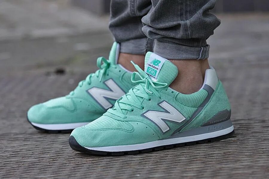 New balance site. Нью бэланс 574 мятные. New Balancу 996. New Balance 996. Кроссовки Нью баланс 996.