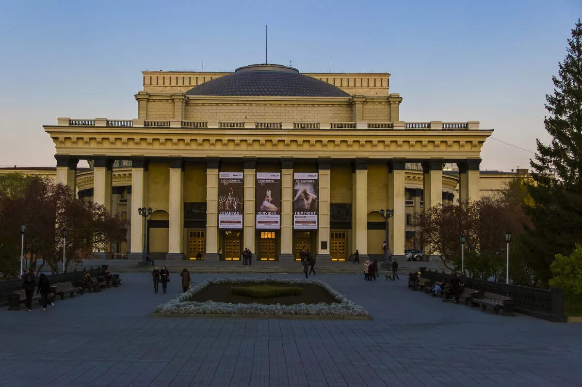 театр оперы и балета ярмарка. юрий григорович балет каменный цветок. театр оперы и балета ярмарка. сцена казанского театра оперы и балета им джалиля. корсар театр оперы и балета ижевск.