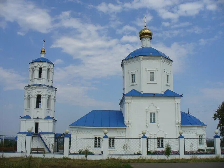 Погода алексеевский район село. Балахчино Алексеевский район Церковь. Алексеевское Церковь Казанской иконы Божией матери. Храм в село Балахчино Татарстан. Речное Алексеевский район Церковь.