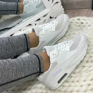Махи белая