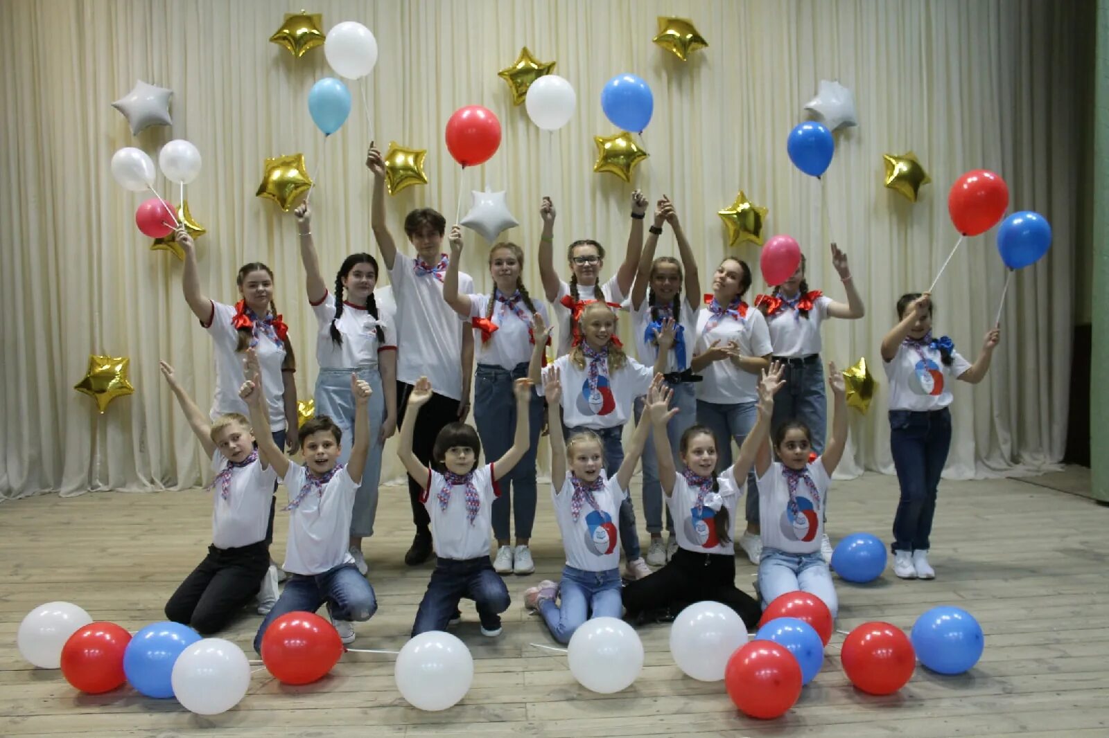 аксарка детский сад. школа радуга красноселькуп. вторая школа радужный. частная школа радуга калуга. радуга образовательное учреждение.