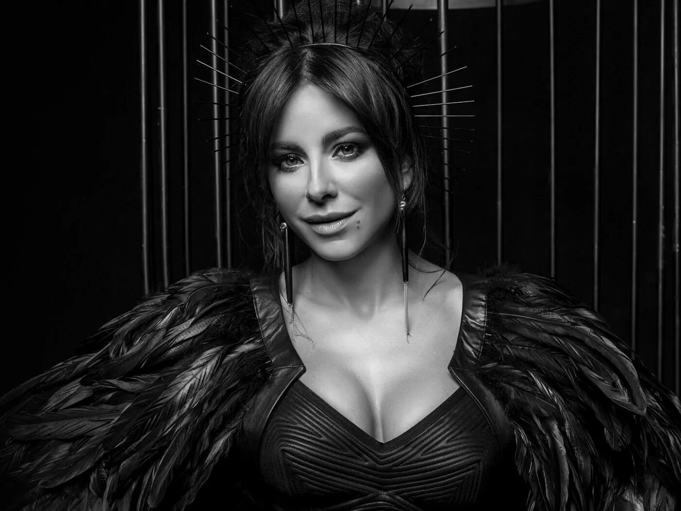 Ани лорак до и после пластики груди. Лорак размер бюста. Ани лорак пластические операции. Ани лорак до увеличения груди. Ани лорак размер бюста 2022.