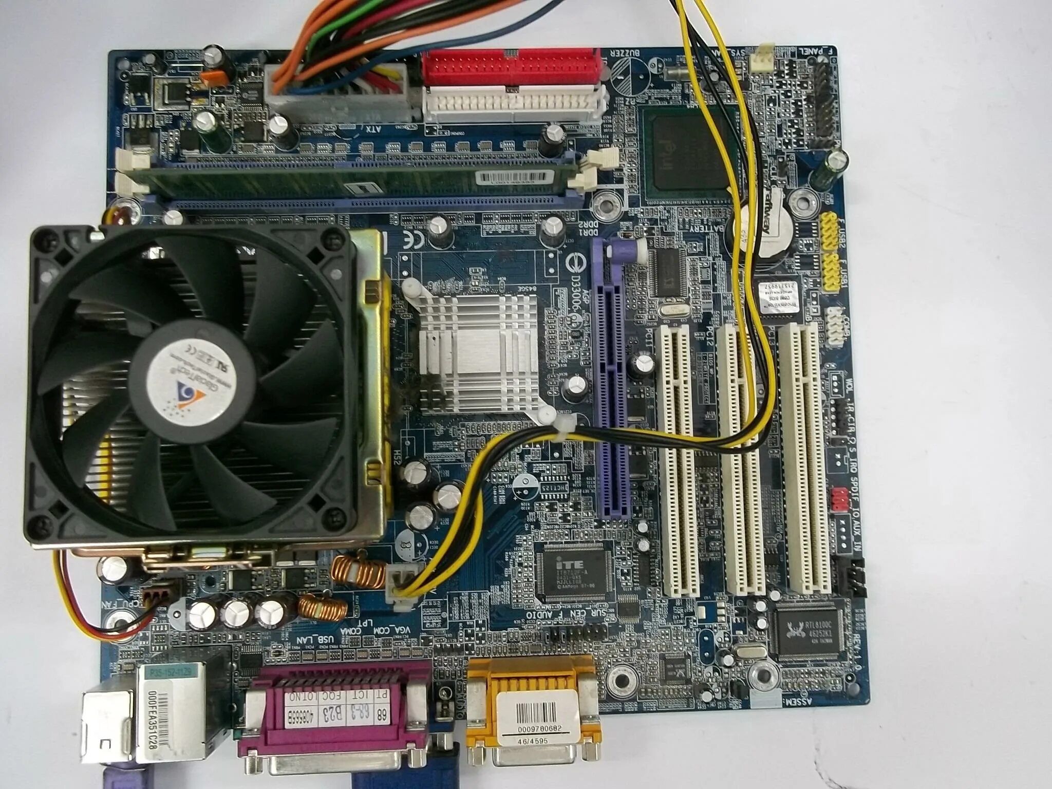 Материнские платы Gigabyte Socket 478. Gigabyte ga-8gem800. Материнская плата Gigabyte ga-8s648. Неисправные Материнские платы.