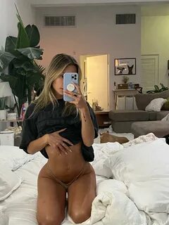 Ayla Woodruff Nude Onlyfans Leaked.