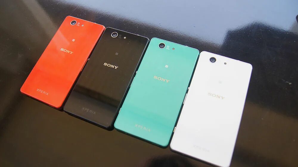 Sony z4 Compact. Sony z3 Compact. Sony Xperia z3 Compact. Xperia z4 Compact.