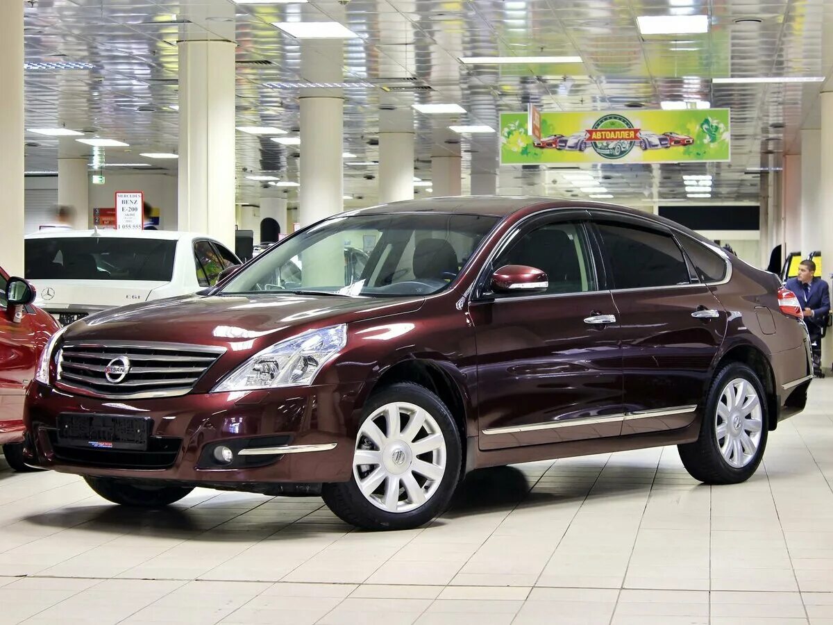 Nissan teana 2. Ниссан теана 2 рестайлинг. Ниссан теана новая. Ниссан теана красная. Ниссан теана красный.
