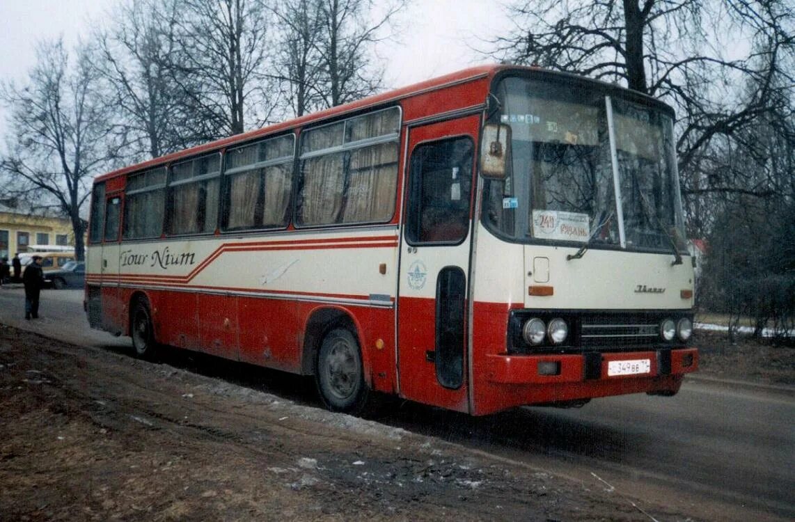 Рязань новомосковск купить. Ikarus 256.55. Новомосковск Рязань. 147 Автобус Новомосковск. Воронеж Новомосковск автобус.