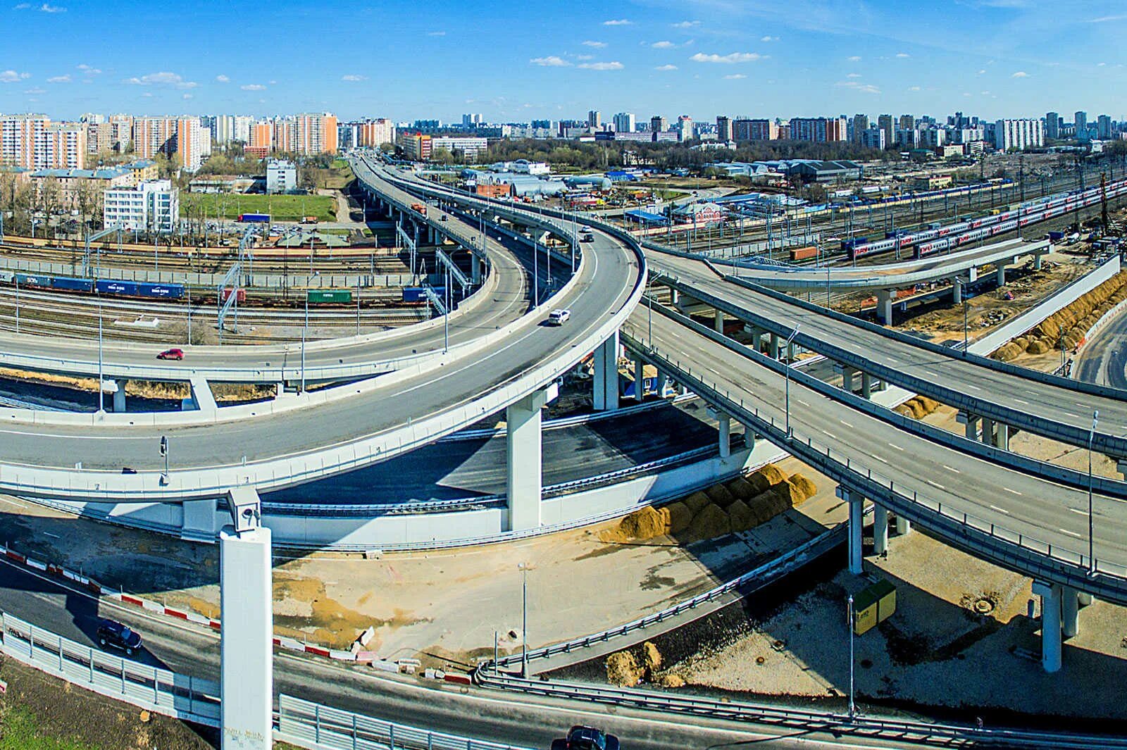 Дороги в сложных условиях. Мост путепровод эстакада виадук тоннели. Виадук эстакада путепровод. Дороги мосты хорда Москва. Мост магистраль эстакада.