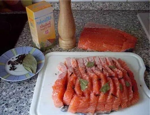 Сколько соли нужно для форели. Форель соленая в домашних. форель соленая в домашних условиях. посол для форели слабосоленой. посол форели в домашних.