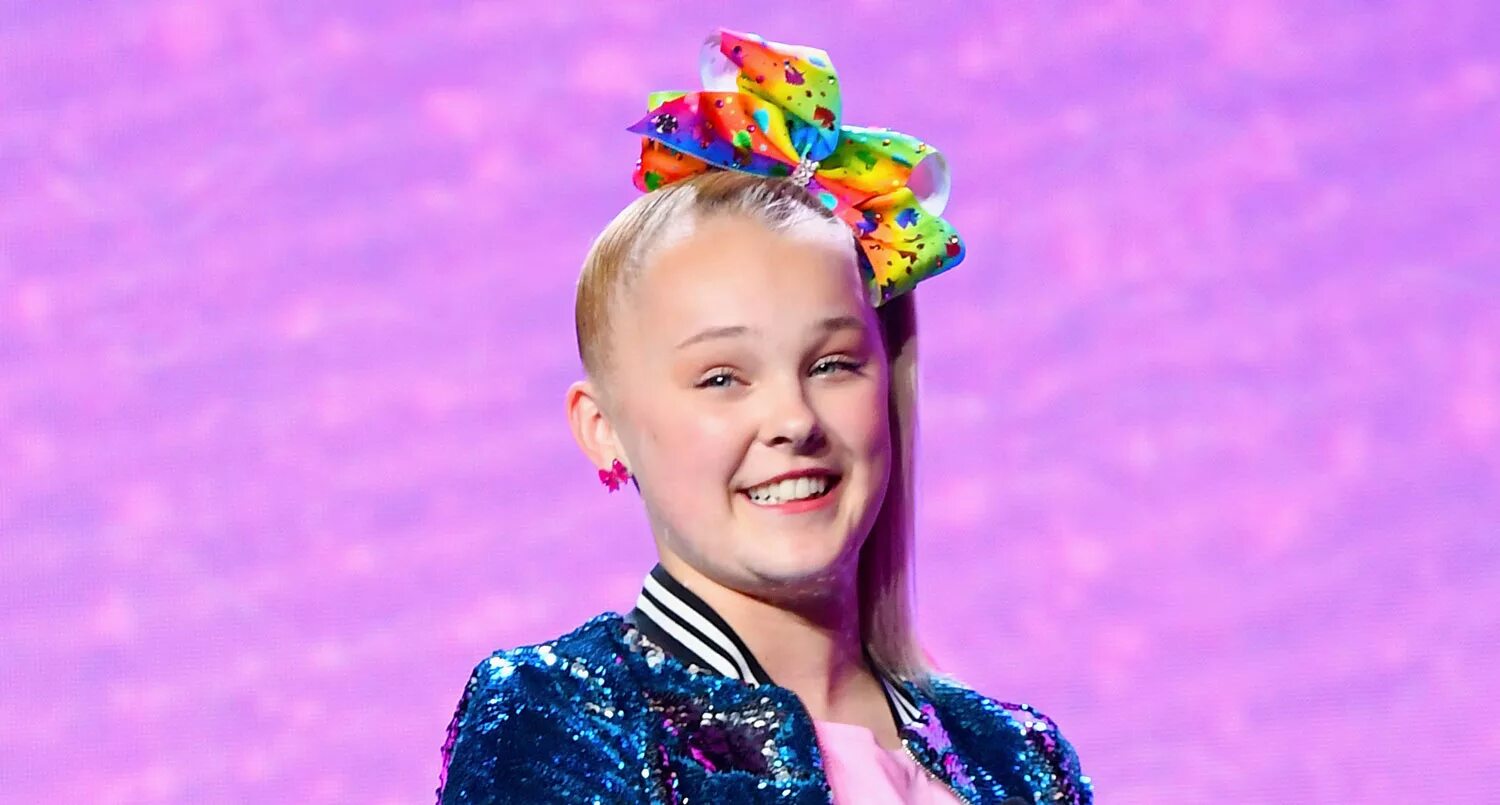 Karma jojo siwa клип. Jojo Siwa. Jojo Siwa 2022. Jojo Siwa сейчас 2022. Джо Джо Сива сейчас.