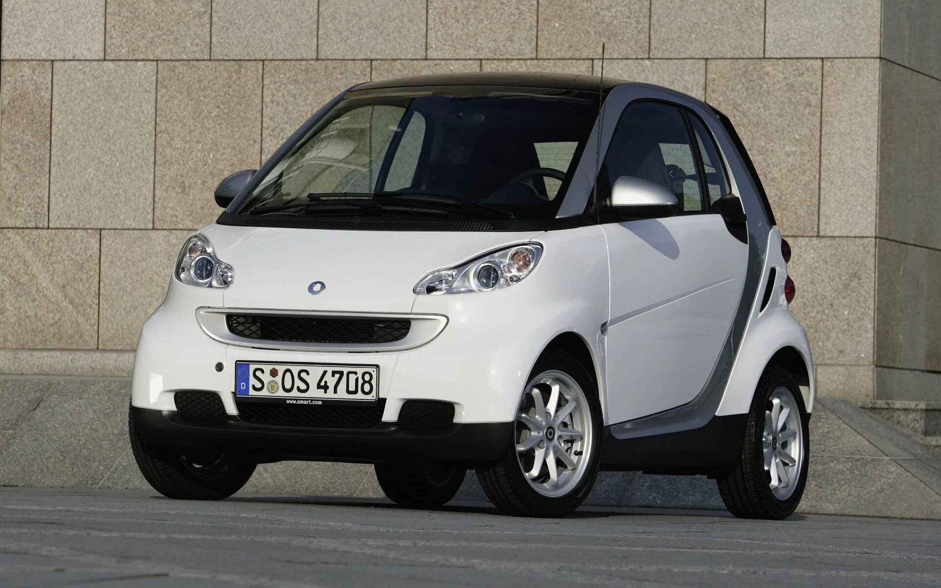 Есть ли двухместные. Smart Fortwo 2007. Smart Fortwo Micro. Smart Fortwo 2006. Мерседес смарт 2007.