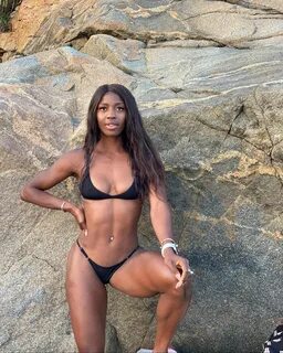 Slideshow khaddi sagnia nude.