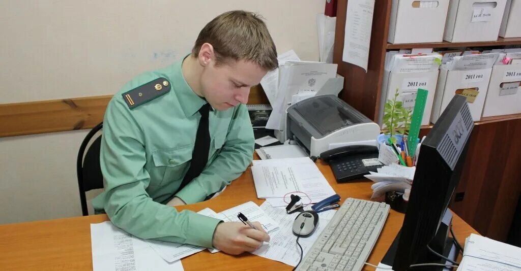 Должники-двойники. Организация пристав. Организация пристав. Организация пристав. Организация пристав.