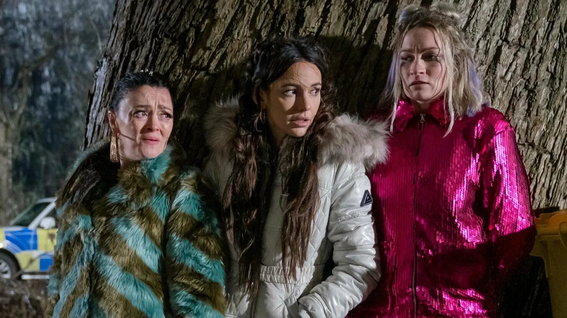 Джозеф гилган винни. Brassic 4 season дата выхода. Без гроша сериал 2019. Ни гроша сериал кубик в кубе 3 сезон. Голяк даты выхода кубик в кубе.