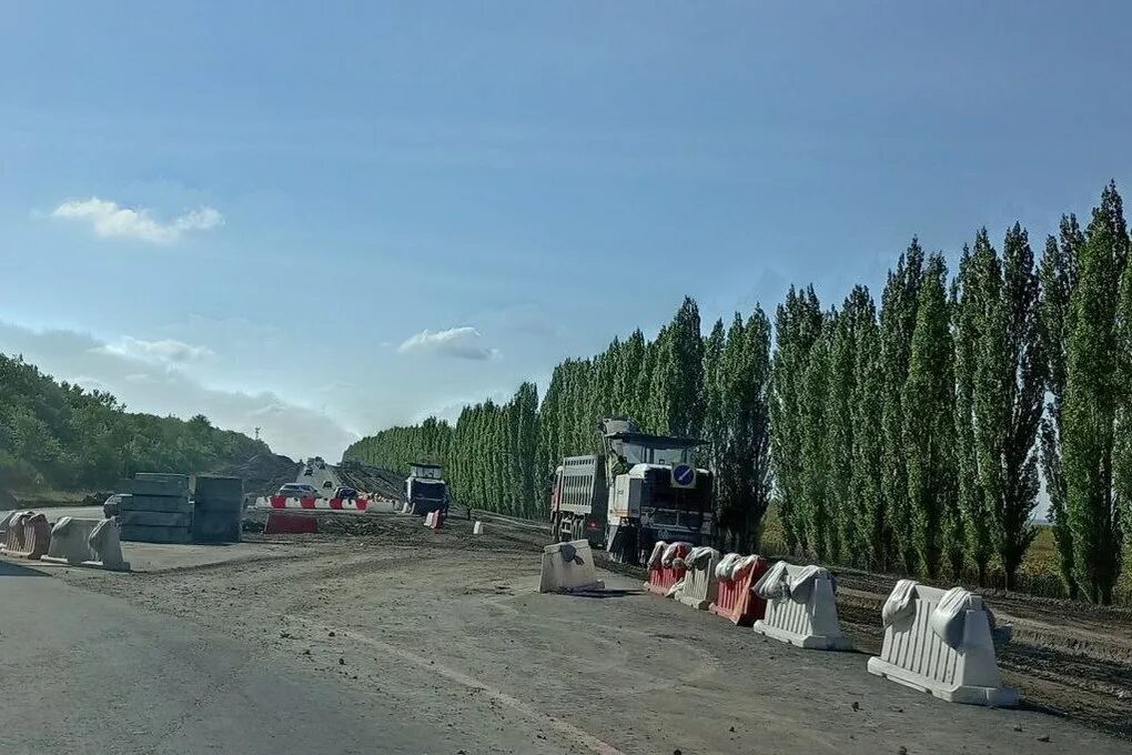 Дороги в селе. Фото дороги Саратовской области. Ремонт дорог в саратовской области