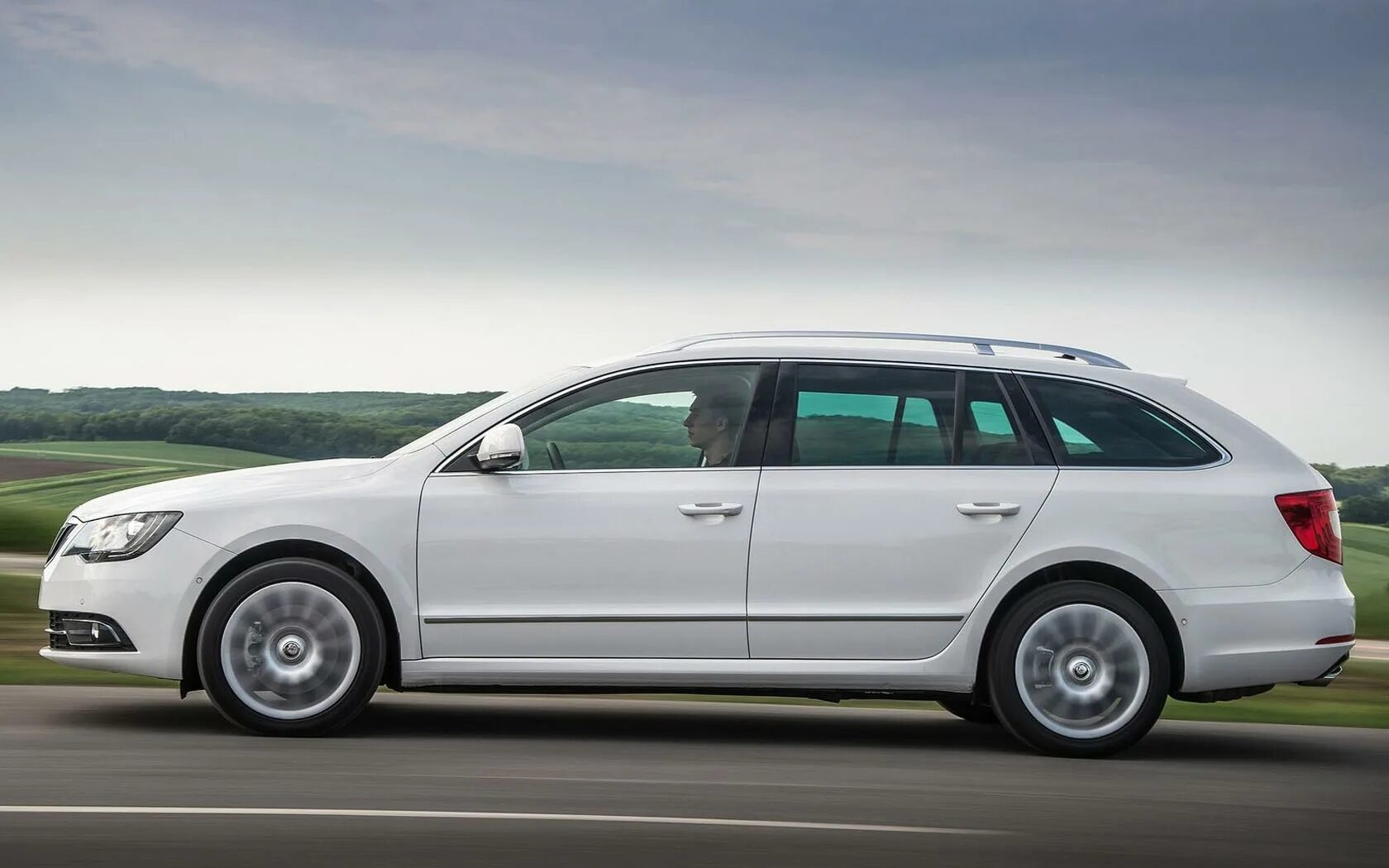 шкода октавия а7 комби. Shkoda octavia combi. авто универсалы шкода. Skoda superb combi 2010. шкода октавия а4 комби.