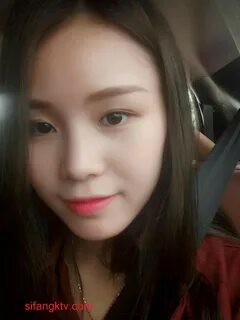 ★ 強 薦 ★ 超 級 漂 亮 溫 文 儒 雅 大 美 女 賈 雯 和 男 友 啪 啪 啪 87P1V 