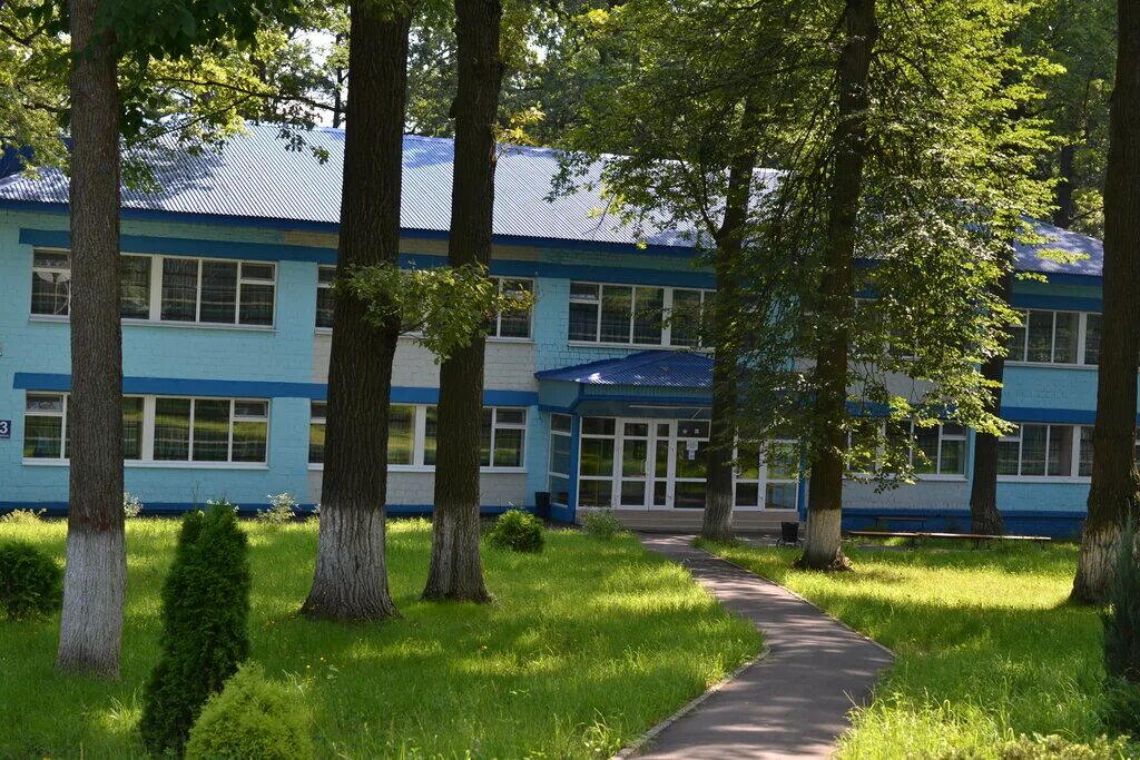 Лагерь новая волна тула косая гора. Орловское шоссе 111 тула лагерь. Орловское шоссе 111 тула лагерь новая волна. Центр отдыха новая волна. Лагерь новая волна тула.