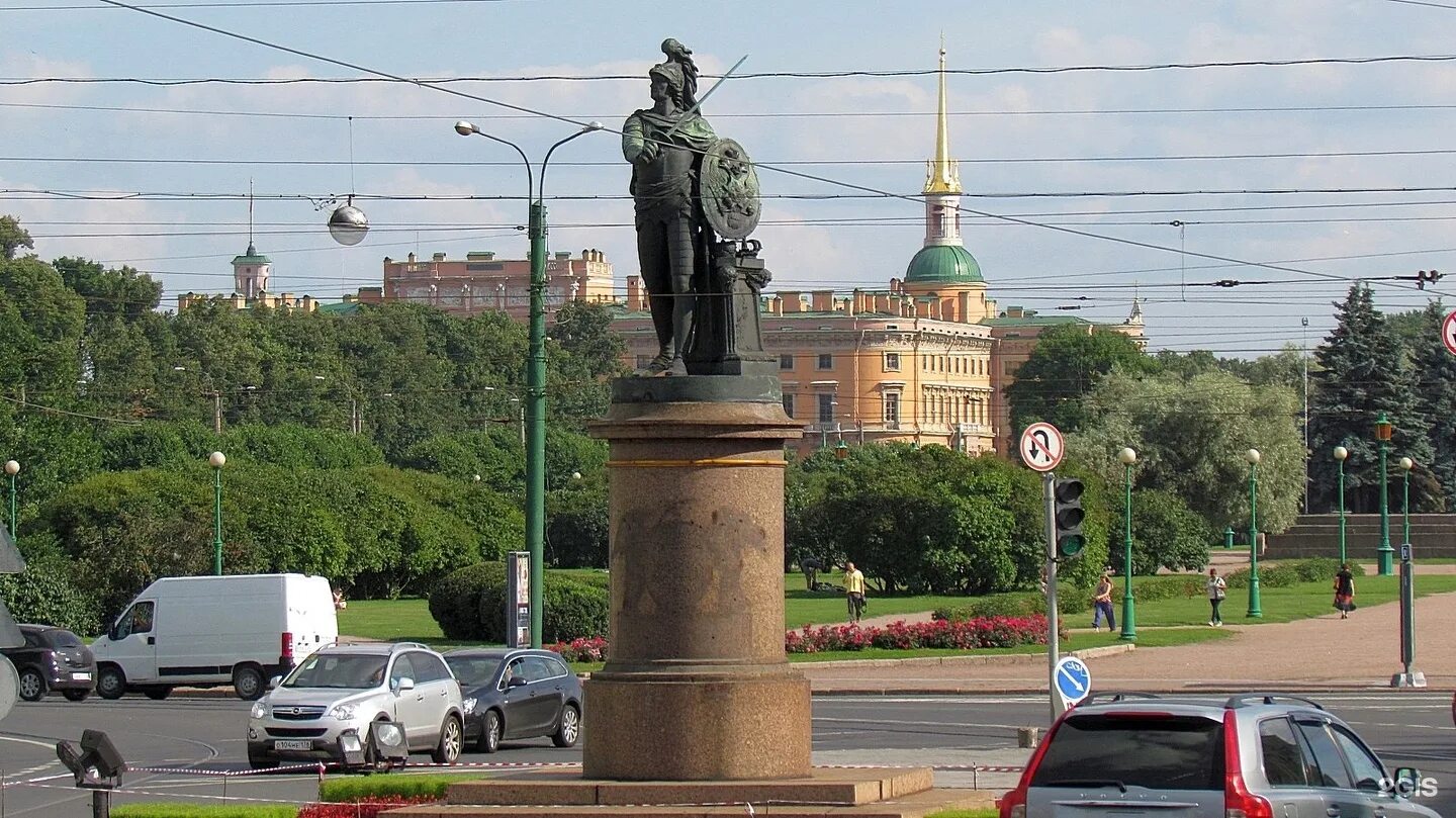 памятник александра суворова в санкт-петербурге. памятник александру суворову в питере. марсово поле памятник суворову. памятник суворову козловский 1801. памятник суворову в санкт-петербурге.