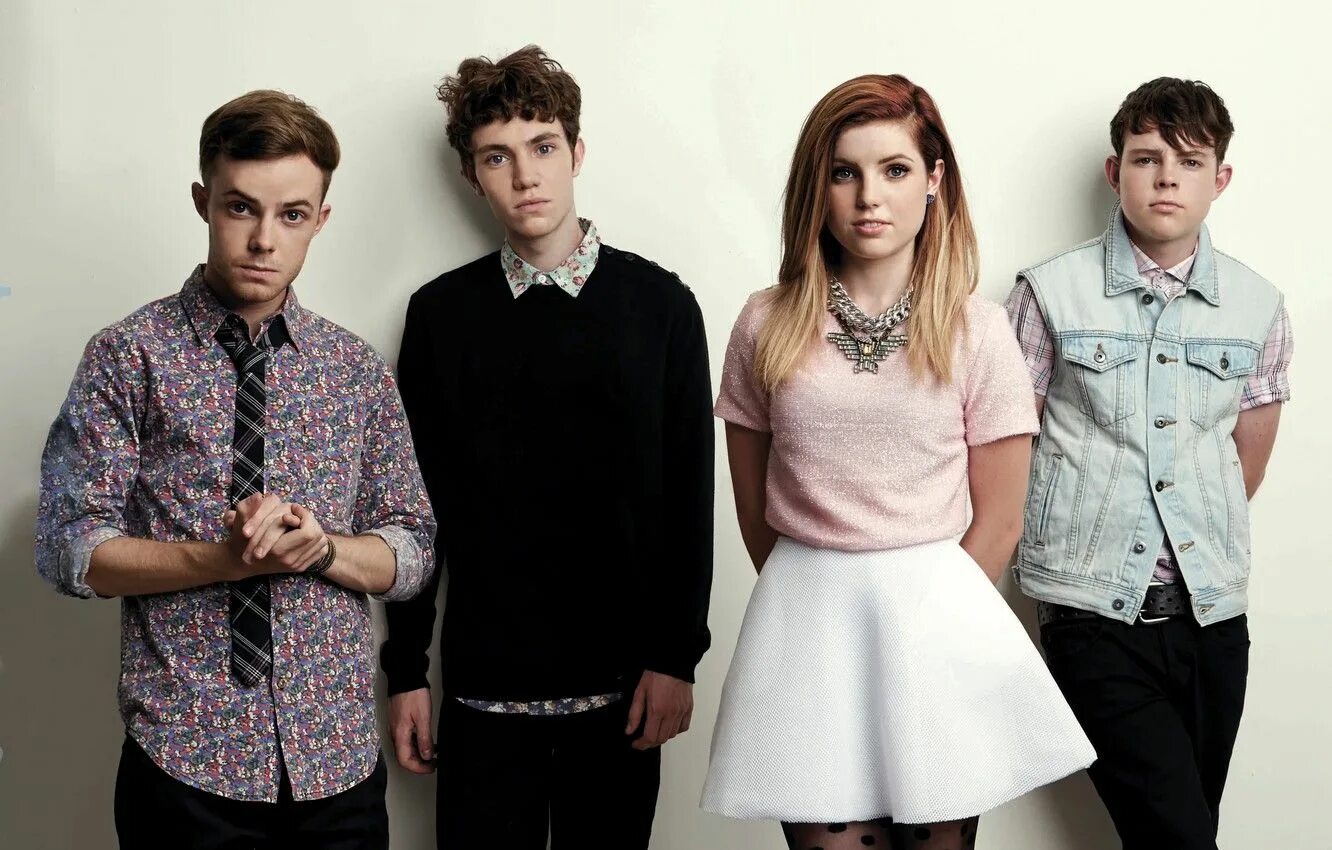 Инди примеры. Группа Echosmith. Echosmith участники. Стиль инди КИД. Echosmith CD.