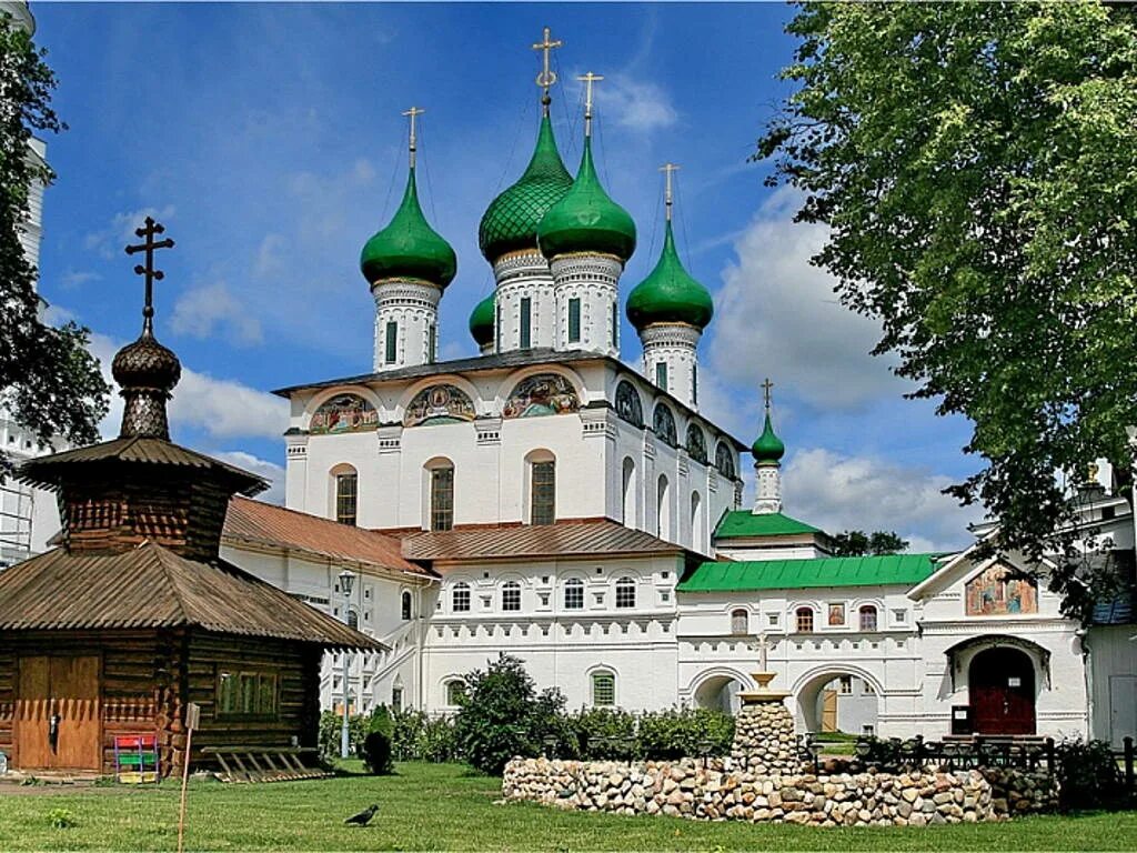 Монастырь на левом берегу. Толгский монастырь Ярославль. Ярославль Введенский Толгский монастырь.