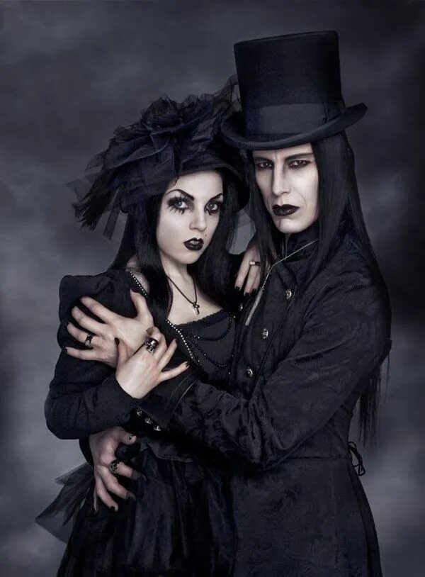 Готы идея. Victorian Vampire goth стиль. Фотосессия в стиле вампиров. Фотосессия в вампирском стиле.