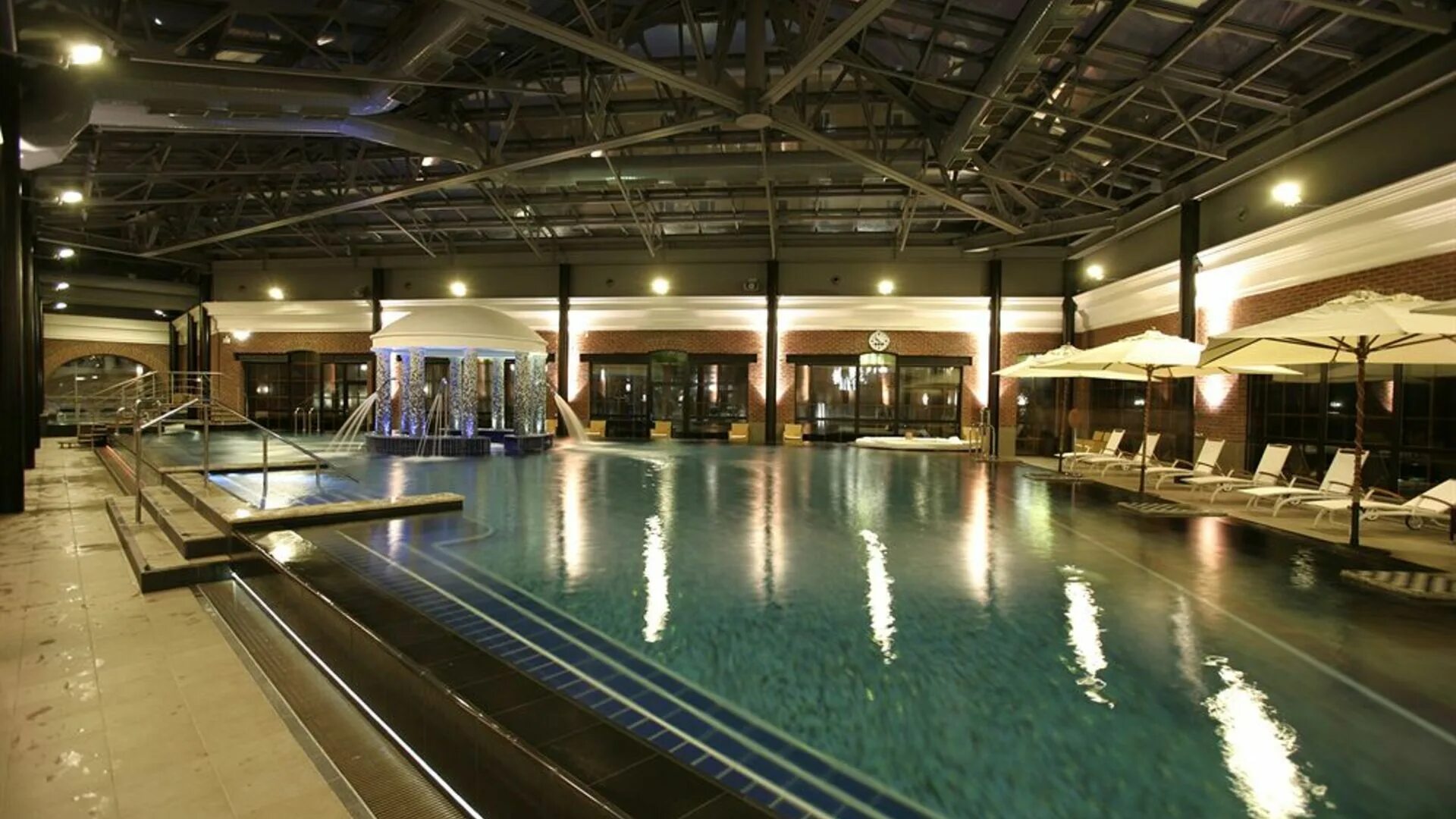 Отель solo sokos санкт-петербург. Отель sokos palace bridge в санкт-петербурге. Соло сокос биржевой переулок. Palace bridge hotel санкт-петербург. Спа отель на васильевском острове санкт петербург.