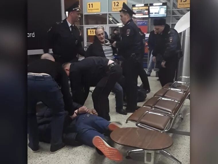 задержания в санкт петербурге. происшествия и задержания. пенкин михаил евгеньевич происшествие в аэропорту шереметьево. застрелил пацана гаишник. перестрелка в шереметьево.