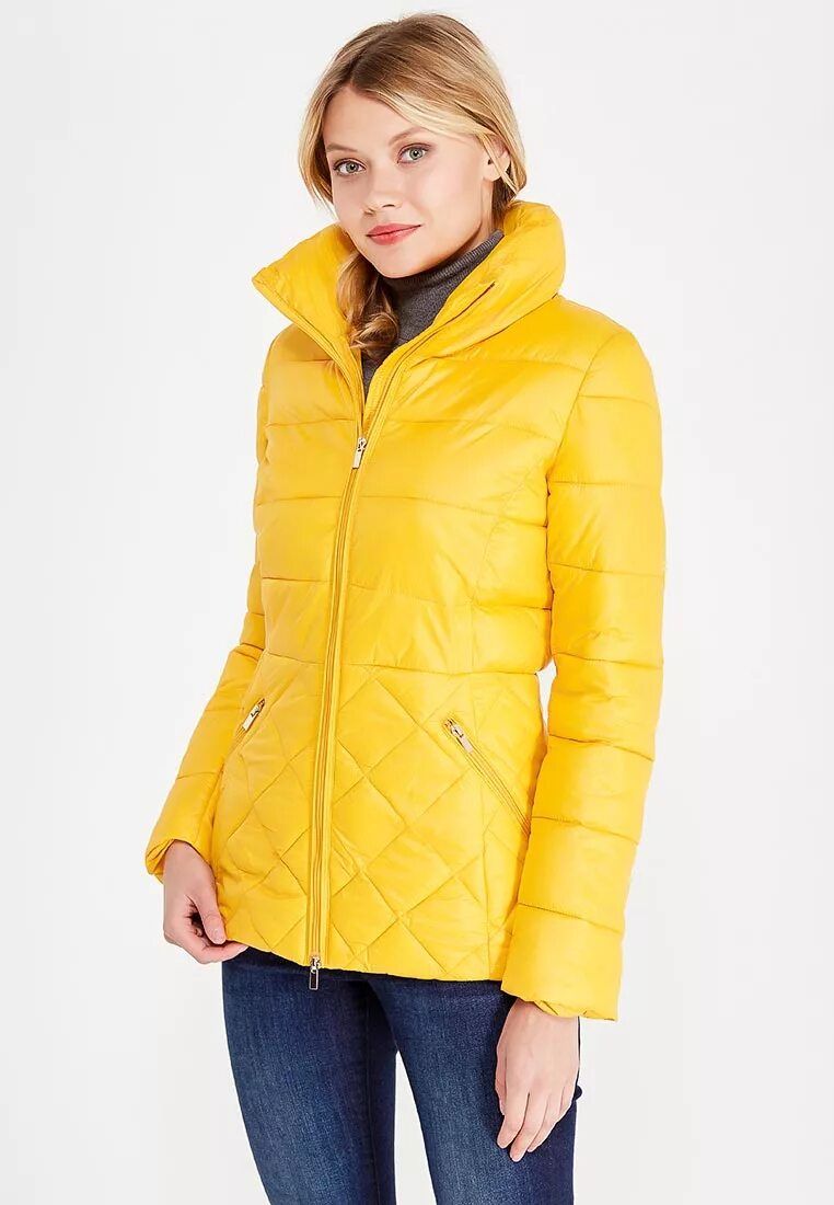 Желтый пуховик oodji. Осенняя куртка. Куртка женская. Желтая куртка женская.