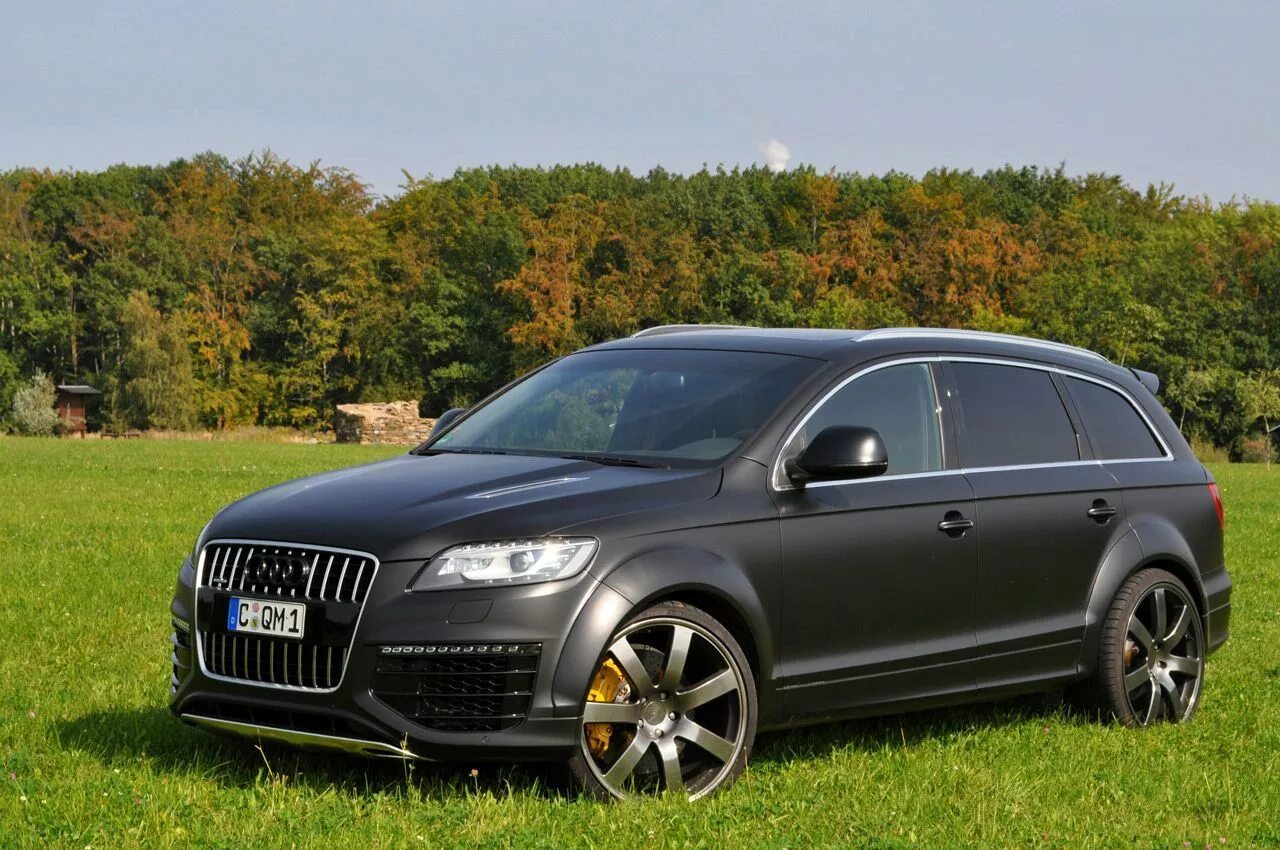 Ауди q7. Audi q7 007. Audio q7. Audi a7 и q7. Audi q7 Tuning.