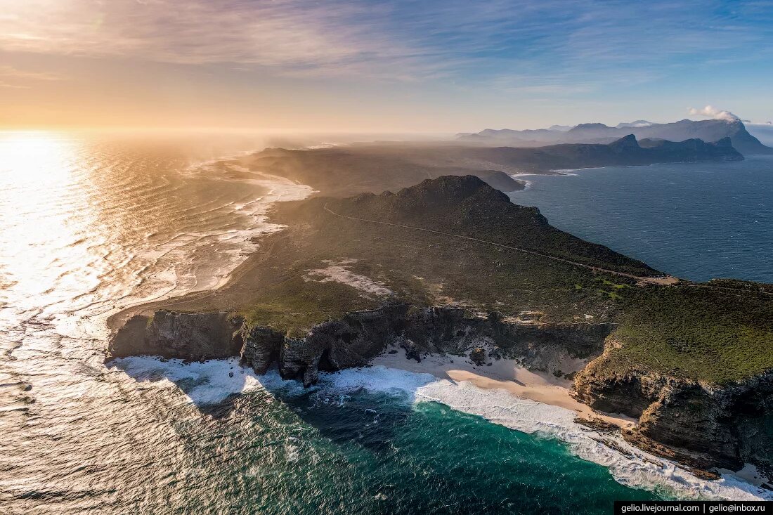 Африку омывают 2 океана. Мыс игольный ЮАР. ЮАР Кейптаун мыс доброй надежды. Южная Африка мыс доброй надежды. Кейптаун мыс игольный.