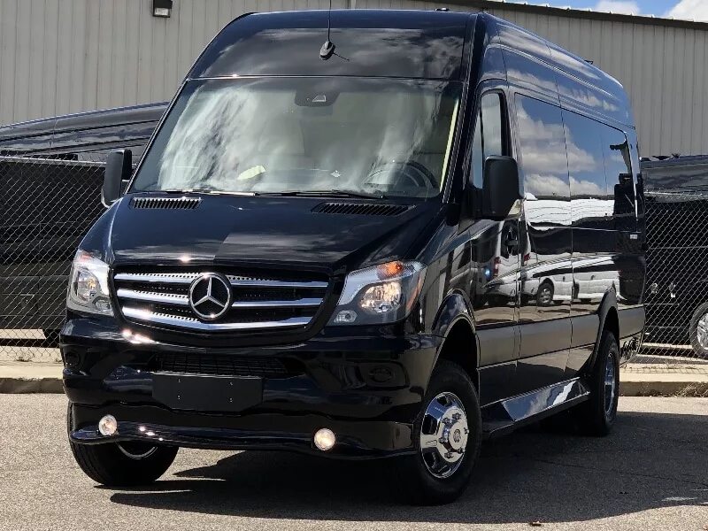 Мерседес спринтер 2020. Mercedes Benz Sprinter 2020. Mercedes Benz Sprinter 519 2020. Mercedes Benz Sprinter 2020 микроавтобус.