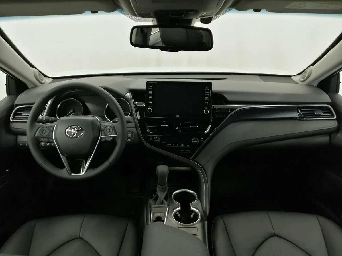 камри люкс сафети 2. Toyota camry xv70 рестайлинг. Toyota camry 2020 салон. Toyota camry 2020. Camry 75.