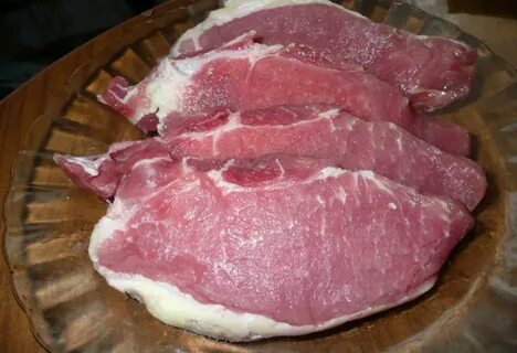 Как нарезать мясо свинины
