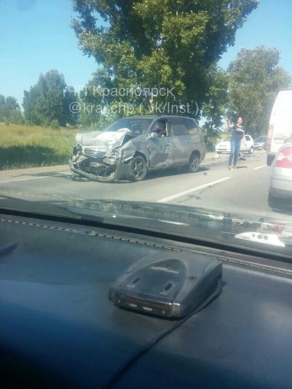 Железногорск красноярский край последние новости. Авария на трассе Красноярск Железногорск. ДТП на трассе Железногорск Красноярск. Авария трасса Железногорск Красноярск. Авария Красноярск на трассе Красноярск Железногорск.