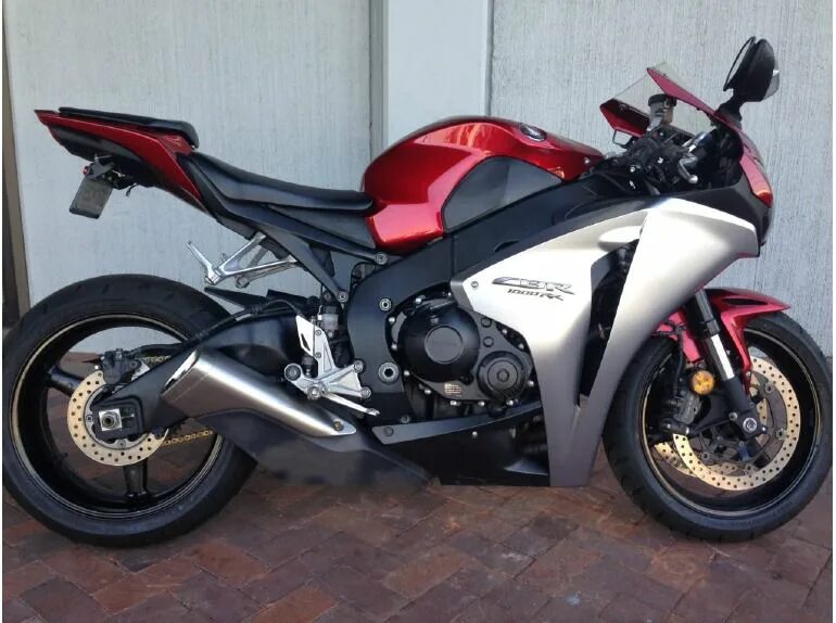 Honda cbr1000rr 2008. Хонда сбр 100. honda cbr1000rr 2014. cbr 1000 2008.