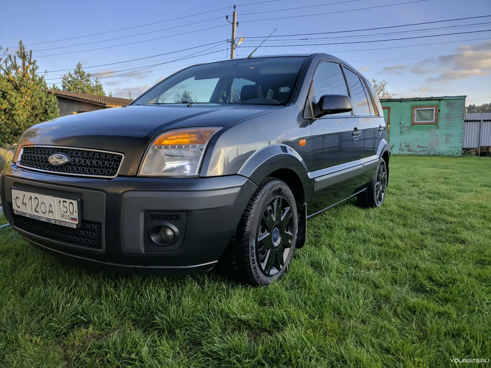 Форд фьюжн купить в москве. Ford Fusion 2008 1.6. Форд Фьюжн 1.6. Форд Фьюжн 1.6 2008. Ford Fusion черный 2007.