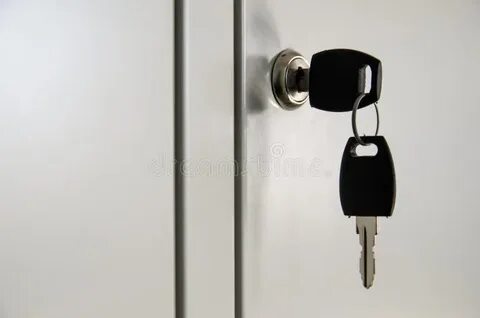 Закрываемые на ключ шкафы