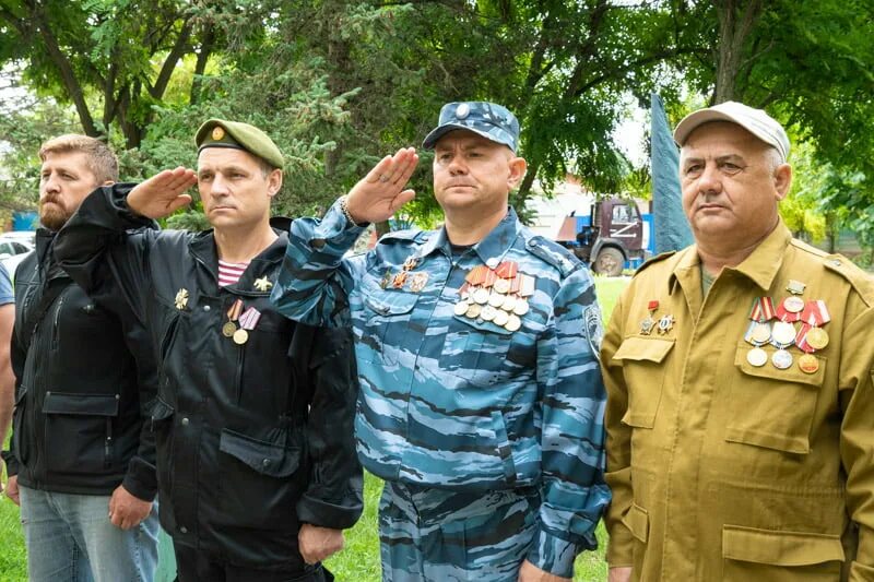 Групп участников боевых действий. Ветеран боевых действий фото. Фотография на ветерана боевых действий. Ветераны боевых действий ВК. Ветераны боевых действий Североуральск фотографии.