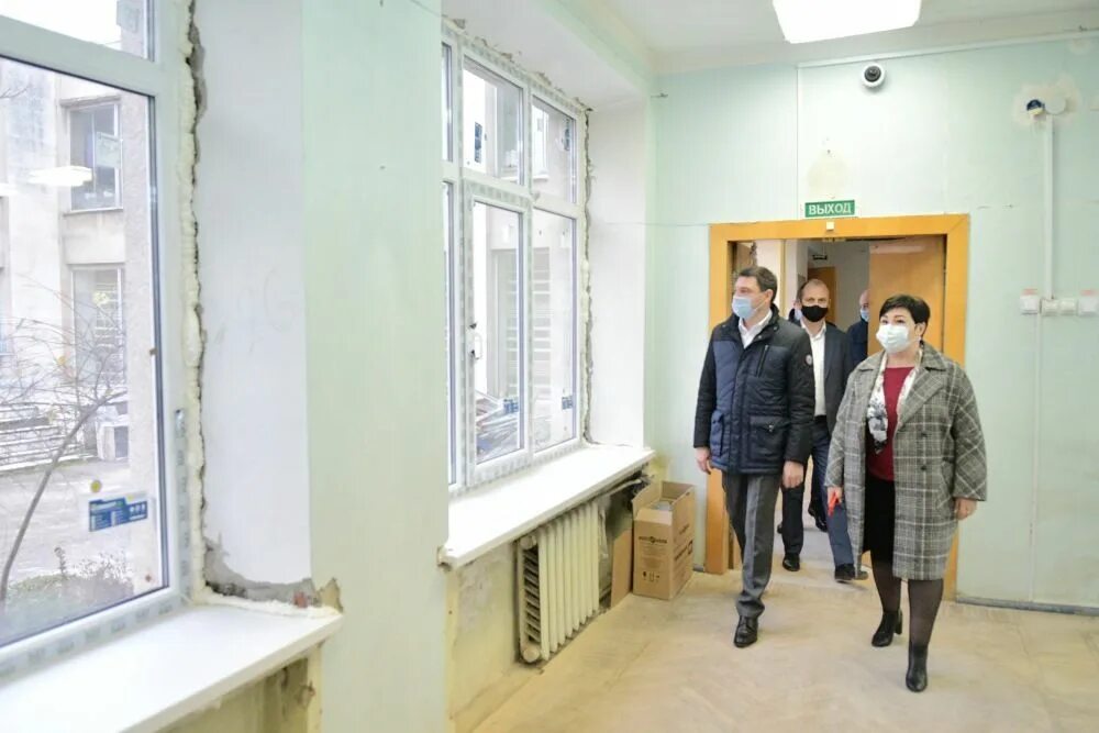 Школа поселка лазурный. Школа в лазурном челябинске. Лазурненская школа интернат челябинская область. Школа 38 краснодар. Школа поселка лазурный.